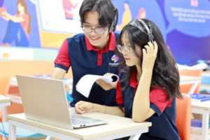 Tại sao học sinh Nữ học ngoại ngữ giỏi hơn học sinh Nam?