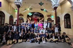 Học IELTS bằng trải nghiệm ngôn ngữ trong cuộc sống thực